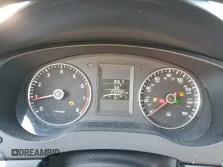 2013 Volkswagen Jetta SE с VIN 3VWDP7AJ1DM251929, выставлен на аукционе Copart как лот 53448185 с пробегом 272 882 миль миль и Списание • Salvage title. История ставок и продаж доступна на DreamBid. Изображение 9.