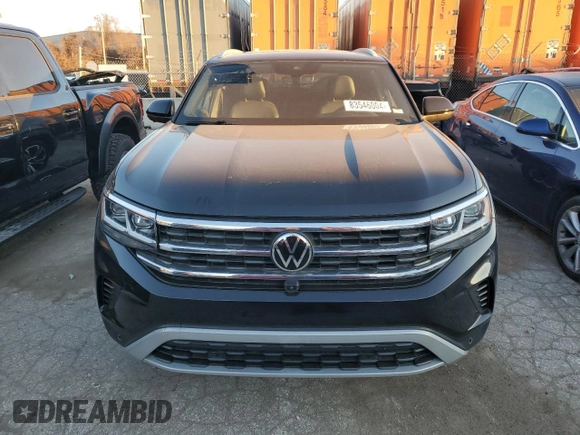 2021 Volkswagen Atlas SEL Premium z VIN 1V2TC2CA0MC204403, wystawiony jako Copart lot #83546004 z przebiegiem 30 314 mil mil oraz Szkoda całkowita • Salvage title. Historia ofert i sprzedaży dostępna na DreamBid. Obrazek 5.