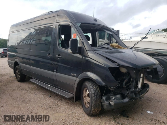 2016 Mercedes-Benz Sprinter with VIN 8BRPE8CD6GE125674, listed as a Copart auction lot 69031374 with Not Provided miles and Salvage Title. Bid and sale history available at DreamBid. Image 1.