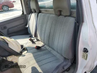 1998 Nissan Frontier XE with VIN 1N6DD21S8WC386978, listed as a Copart auction lot 58776015 with Not provided miles and Clean title. Bid and sale history available at DreamBid. Image 10.