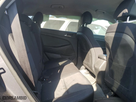 2017 Hyundai Tucson SE with VIN KM8J3CA44HU567567, listed as a Copart auction lot 47868395 with 84,427 mi miles and Salvage Title. Bid and sale history available at carsss.com. Image 10.
