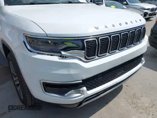 2024 Jeep Wagoneer Series II with VIN 1C4SJSBP6RS158498, listed as a IAAI auction lot 42448671 with 35,645 mi miles and . Bid and sale history available at DreamBid. Image 6.