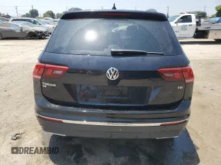 2018 Volkswagen Tiguan SEL with VIN 3VV3B7AX0JM051848, listed as a Copart auction lot 60320655 with 75,141 mi miles and Salvage title. Bid and sale history available at DreamBid. Image 6.