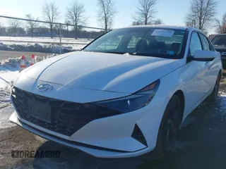 2022 Hyundai Elantra SEL z VIN 5NPLM4AGXNH066067, wystawiony jako IAAI lot #41422775 z przebiegiem 36 018 mil mil oraz . Historia ofert i sprzedaży dostępna na DreamBid. Obrazek 17.