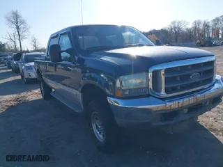 2002 Ford Super Duty F-250 XL with VIN 1FTNW21S52EA60362, listed as a IAAI auction lot 42004090 with 1 mi miles. Bid and sale history available at carsss.com. Image 1.