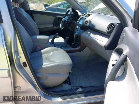 2011 Toyota RAV4 Ltd with VIN 2T3DK4DV9BW049091, listed as a IAAI auction lot 41863538 with 155,893 mi miles. Bid and sale history available at carsss.com. Image 5.