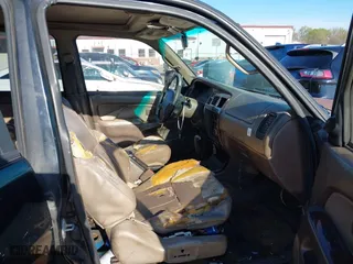 1998 Toyota 4Runner with VIN JT3GN87RXW0057693, listed as a IAAI auction lot 41863094 with 237,977 mi miles. Bid and sale history available at carsss.com. Image 5.