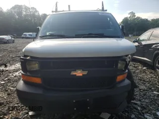 2017 Chevrolet Express Cargo z VIN 1GCWGAFF8H1111733, wystawiony jako Copart lot #55809425 z przebiegiem 99 328 mil mil oraz Szkoda całkowita • Salvage title. Historia ofert i sprzedaży dostępna na DreamBid. Obrazek 5.