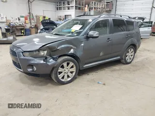 2011 Mitsubishi Outlander SE z VIN JA4JT3AWXBU007978, wystawiony jako IAAI lot #42337365 z przebiegiem 239 587 mil mil oraz . Historia ofert i sprzedaży dostępna na DreamBid. Obrazek 2.