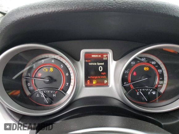2017 Dodge Journey SXT with VIN 3C4PDCBG2HT518494, listed as a Copart auction lot 50752315 with 98,826 mi miles and Salvage Title. Bid and sale history available at carsss.com. Image 9.
