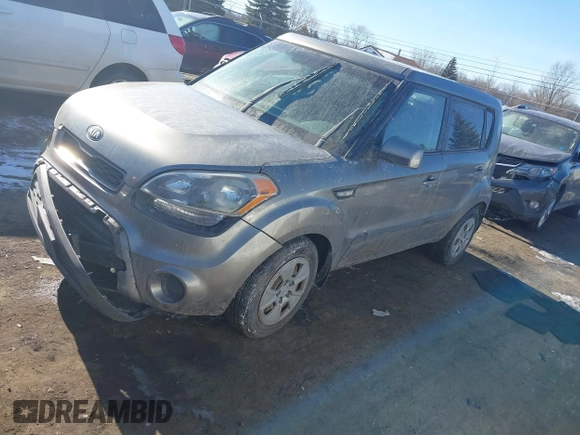 2013 Kia Soul with VIN KNDJT2A5XD7623334, listed as a IAAI auction lot 41424583 with 119,644 mi miles. Bid and sale history available at carsss.com. Image 17.