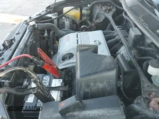 2006 Toyota Highlander w/3rd Row with VIN JTEDP21A960110887, listed as a IAAI auction lot 43453658 with 142,961 mi miles and . Bid and sale history available at DreamBid. Image 12.