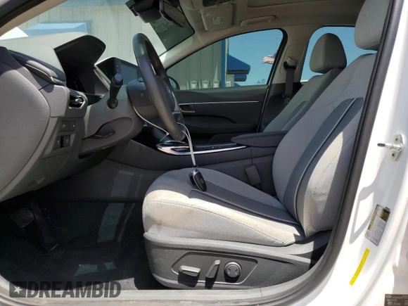 2020 Hyundai Sonata SEL z VIN 5NPEF4JA0LH028116, wystawiony jako Copart lot #57216045 z przebiegiem 58 285 mil mil oraz Nie do naprawy • Non repairable. Historia ofert i sprzedaży dostępna na DreamBid. Obrazek 7.