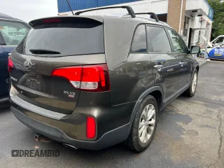 2014 Kia Sorento EX with VIN 5XYKU4A75EG510734, listed as a Copart auction lot 62927005 with 151,000 mi miles and Clean title. Bid and sale history available at DreamBid. Image 4.