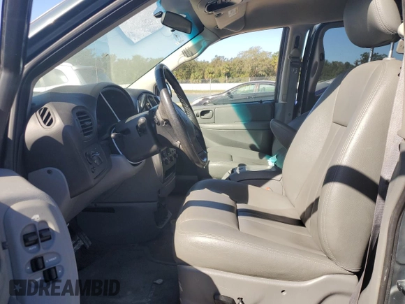 2007 Chrysler Town & Country LWB Touring with VIN 2A4GP54L37R310892, listed as a Copart auction lot 75426684 with 101,233 mi miles and Salvage Title. Bid and sale history available at carsss.com. Image 7.