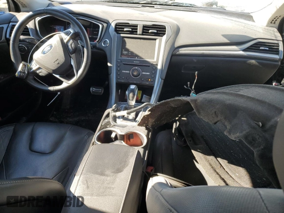 2016 Ford Fusion Titanium Hybrid with VIN 3FA6P0RU9GR387322, listed as a Copart auction lot 88020165 with 142,075 mi miles and Clean Title. Bid and sale history available at carsss.com. Image 8.