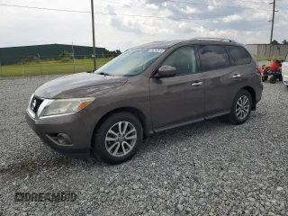 2015 Nissan Pathfinder S with VIN 5N1AR2MN6FC658999, listed as a Copart auction lot 65752075 with 182,874 mi miles and Clean title. Bid and sale history available at DreamBid. Image 1.