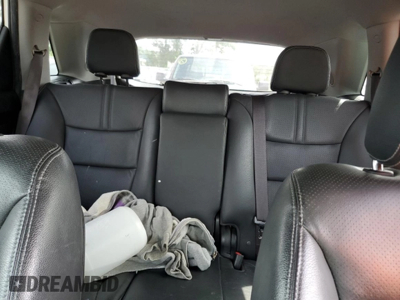 2011 Kia Sorento EX z VIN 5XYKU4A22BG043319, wystawiony jako Copart lot #55879115 z przebiegiem Nie podano mil oraz Czysty tytuł • Clean title. Historia ofert i sprzedaży dostępna na DreamBid. Obrazek 10.
