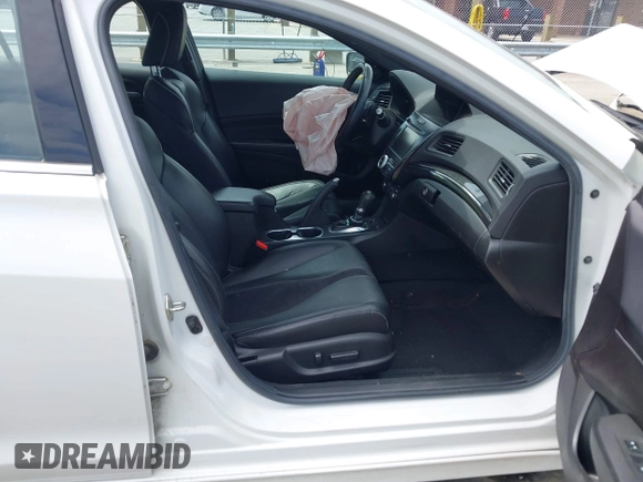 2019 Acura ILX Premium with VIN 19UDE2F82KA005159, listed as a IAAI auction lot 42406355 with 80,126 mi miles and . Bid and sale history available at DreamBid. Image 5.