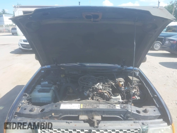2002 Ford Ranger XL with VIN 1FTZR15EX2TA60649, listed as a IAAI auction lot 42620656 with 187,542 mi miles and . Bid and sale history available at DreamBid. Image 10.