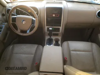 2006 Mercury Mountaineer Luxury with VIN 4M2EU47E56UJ23887, listed as a Copart auction lot 88652355 with 176,196 mi miles and Salvage Title. Bid and sale history available at carsss.com. Image 8.