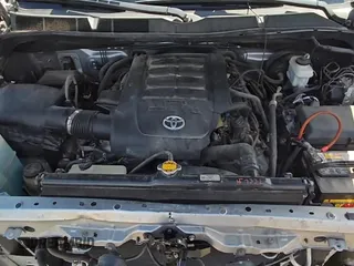 2016 Toyota Tundra Limited с VIN 5TFHW5F12GX526775, выставлен на аукционе Copart как лот 71536865 с пробегом 159 174 миль миль и Чистый • Clean title. История ставок и продаж доступна на DreamBid. Изображение 15.