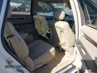 2011 Mercedes-Benz R R 350 with VIN 4JGCB6FE5BA118387, listed as a IAAI auction lot 41434219 with 203,428 mi miles. Bid and sale history available at carsss.com. Image 8.