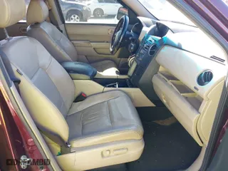 2013 Honda Pilot EX-L with VIN 5FNYF3H52DB028070, listed as a IAAI auction lot 41784152 with 219,867 mi miles. Bid and sale history available at carsss.com. Image 5.