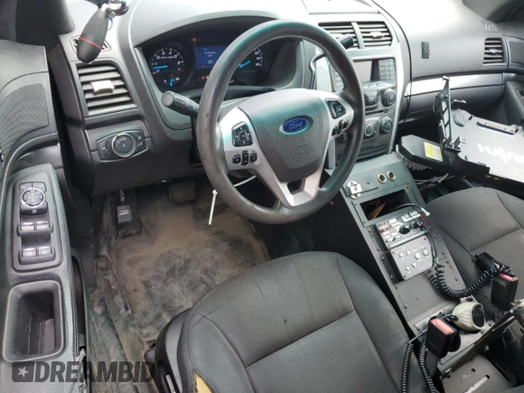 2015 Ford Police Interceptor Utility z VIN 1FM5K8AR6FGC26969, wystawiony jako Copart lot #55616395 z przebiegiem 188 567 mil mil oraz Czysty tytuł • Clean title. Historia ofert i sprzedaży dostępna na DreamBid. Obrazek 8.