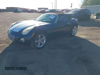 2006 Pontiac Solstice z VIN 1G2MB33B56Y111717, wystawiony jako IAAI lot #41988139 z przebiegiem 70 783 mil mil oraz . Historia ofert i sprzedaży dostępna na DreamBid. Obrazek 2.