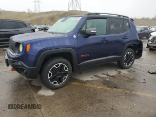 2017 Jeep Renegade Trailhawk z VIN ZACCJBCB3HPF31931, wystawiony jako Copart lot #54696525 z przebiegiem 146 956 mil mil oraz Szkody całkowita. Historia ofert i sprzedaży dostępna na DreamBid. Obrazek 1.