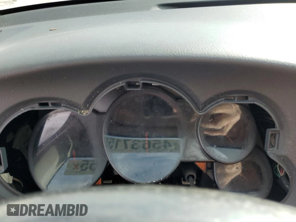 2005 Toyota Matrix STD with VIN 2T1KR32E45C353167, listed as a Copart auction lot 45637155 with Not Provided miles and Clean Title. Bid and sale history available at carsss.com. Image 9.