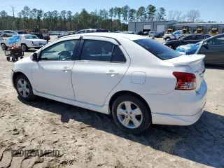 2007 Toyota Yaris with VIN JTDBT923371049998, listed as a Copart auction lot 48582445 with 217,625 mi miles and Salvage Title. Bid and sale history available at DreamBid. Image 2.