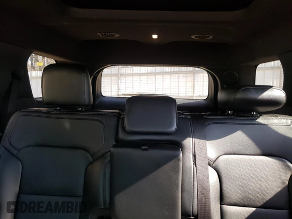 2019 Ford Explorer Limited z VIN 1FM5K8FH9KGB33387, wystawiony jako Copart lot #83573234 z przebiegiem 83 710 mil mil oraz Szkoda całkowita • Salvage title. Historia ofert i sprzedaży dostępna na DreamBid. Obrazek 10.