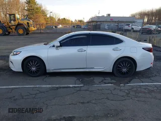 2016 Lexus ES 350 with VIN JTHBK1GG6G2212720, listed as a IAAI auction lot 40983798 with 99,528 mi miles. Bid and sale history available at carsss.com. Image 13.