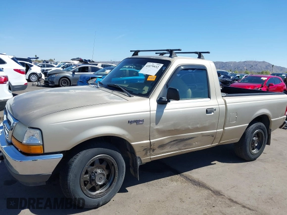 2000 Ford Ranger XL with VIN 1FTYR10CXYPA60122, listed as a IAAI auction lot 41879932 with 161,820 mi miles. Bid and sale history available at carsss.com. Image 6.