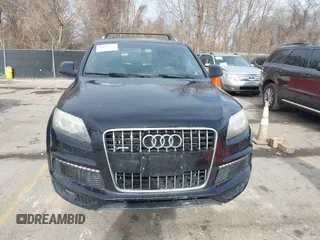 2012 Audi Q7 3.0T S line Prestige with VIN WA1DGBFEXCD007833, listed as a IAAI auction lot 41095179 with 149,538 mi miles. Bid and sale history available at carsss.com. Image 12.