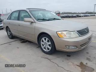 2000 Toyota Avalon XL with VIN 4T1BF28B0YU024842, listed as a IAAI auction lot 41630268 with 260,586 mi miles and . Bid and sale history available at DreamBid. Image 1.