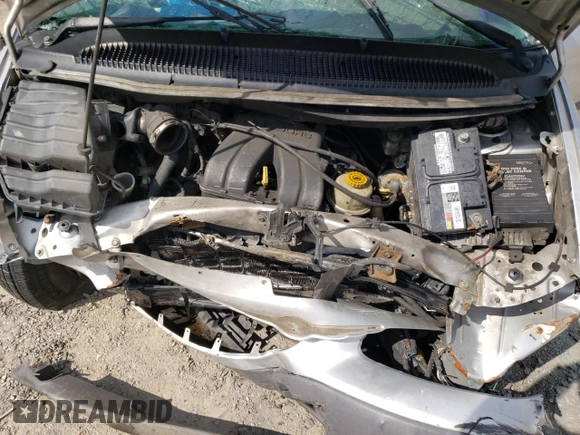 2002 Chrysler Voyager with VIN 1C4GJ25BX2B711729, listed as a Copart auction lot 49066624 with 278,064 mi miles and Salvage Title. Bid and sale history available at carsss.com. Image 12.