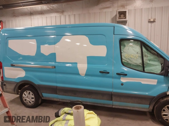2017 Ford Transit with VIN 1FTYE2CM6HKA49363, listed as a IAAI auction lot 41084813 with Not Provided miles. Bid and sale history available at carsss.com. Image 14.