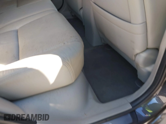 2011 Acura RDX with VIN 5J8TB2H27BA002089, listed as a IAAI auction lot 41695488 with 232,770 mi miles and . Bid and sale history available at DreamBid. Image 8.
