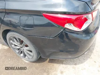 2011 Hyundai Sonata Limited with VIN 5NPEC4AC2BH095308, listed as a IAAI auction lot 41967278 with 283,995 mi miles and . Bid and sale history available at DreamBid. Image 12.