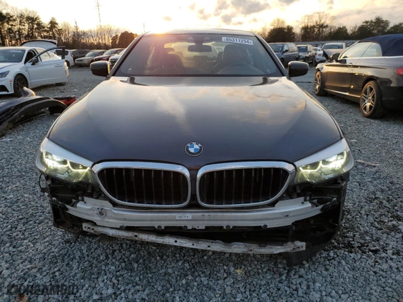 2019 BMW 5 Series 530i xDrive with VIN WBAJA7C50KWW23438, listed as a Copart auction lot 85311294 with 85,604 mi miles and Salvage Title. Bid and sale history available at carsss.com. Image 5.