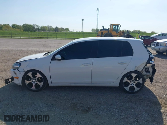 2013 Volkswagen Golf TDI z VIN WVWDM7AJ9DW138502, wystawiony jako IAAI lot #42115604 z przebiegiem 133 888 mil mil oraz . Historia ofert i sprzedaży dostępna na DreamBid. Obrazek 15.