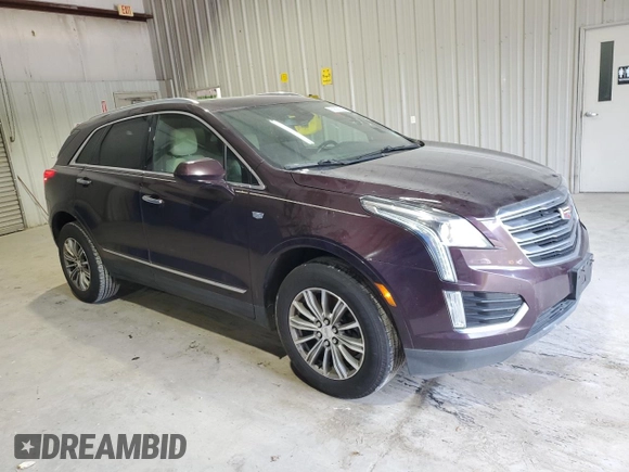 2017 Cadillac XT5 Luxury FWD z VIN 1GYKNBRS7HZ235961, wystawiony jako Copart lot #64509165 z przebiegiem 215 573 mil mil oraz Czysty tytuł • Clean title. Historia ofert i sprzedaży dostępna na DreamBid. Obrazek 7.