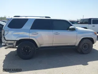 2017 Toyota 4Runner SR5 with VIN JTEBU5JR9H5437934, listed as a IAAI auction lot 41755278 with 258,371 mi miles. Bid and sale history available at carsss.com. Image 13.