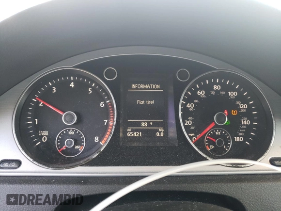 2014 Volkswagen CC R-Line with VIN WVWBP7AN1EE520189, listed as a Copart auction lot 75035404 with 65,421 mi miles and Salvage Title. Bid and sale history available at carsss.com. Image 9.