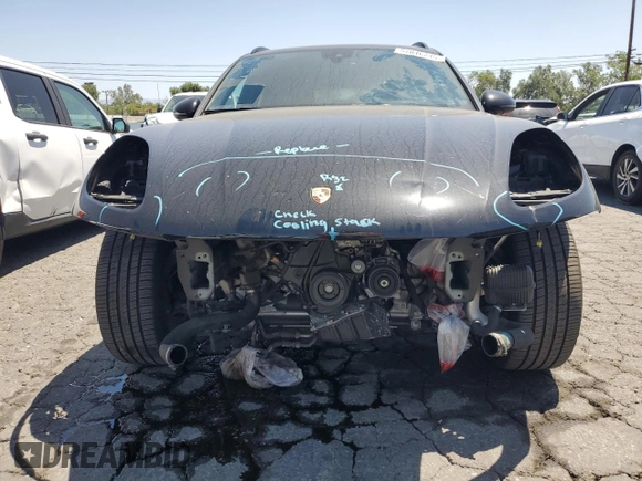2020 Porsche Macan with VIN WP1AA2A55LLB08011, listed as a Copart auction lot 57046245 with 40,521 mi miles and Salvage title. Bid and sale history available at DreamBid. Image 5.