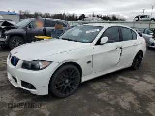 2006 BMW 3 Series 330i with VIN WBAVB33526KS32814, listed as a Copart auction lot 47785595 with 151,934 mi miles and Salvage Title. Bid and sale history available at carsss.com. Image 1.