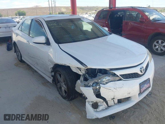 2012 Toyota Camry L with VIN 4T1BF1FK6CU524610, listed as a IAAI auction lot 42113256 with 196,934 mi miles. Bid and sale history available at carsss.com. Image 1.